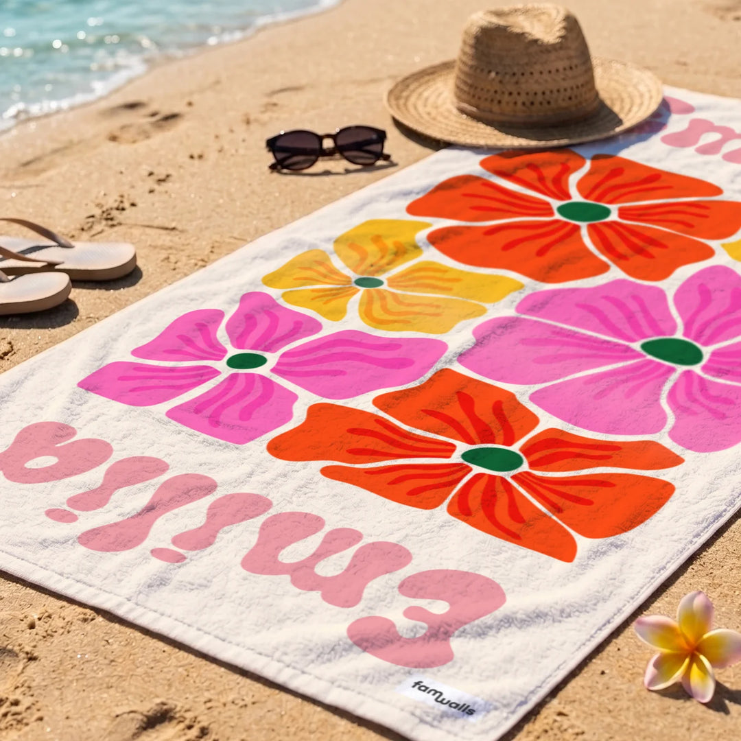 Personalisiertes Badehandtuch "Blumen"