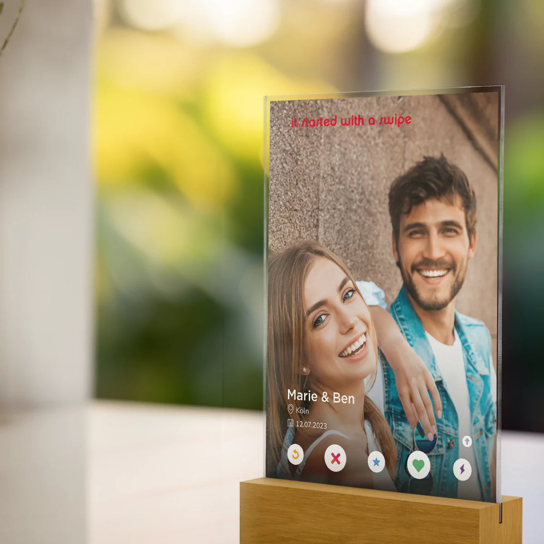 Acrylic glass "Dating App"